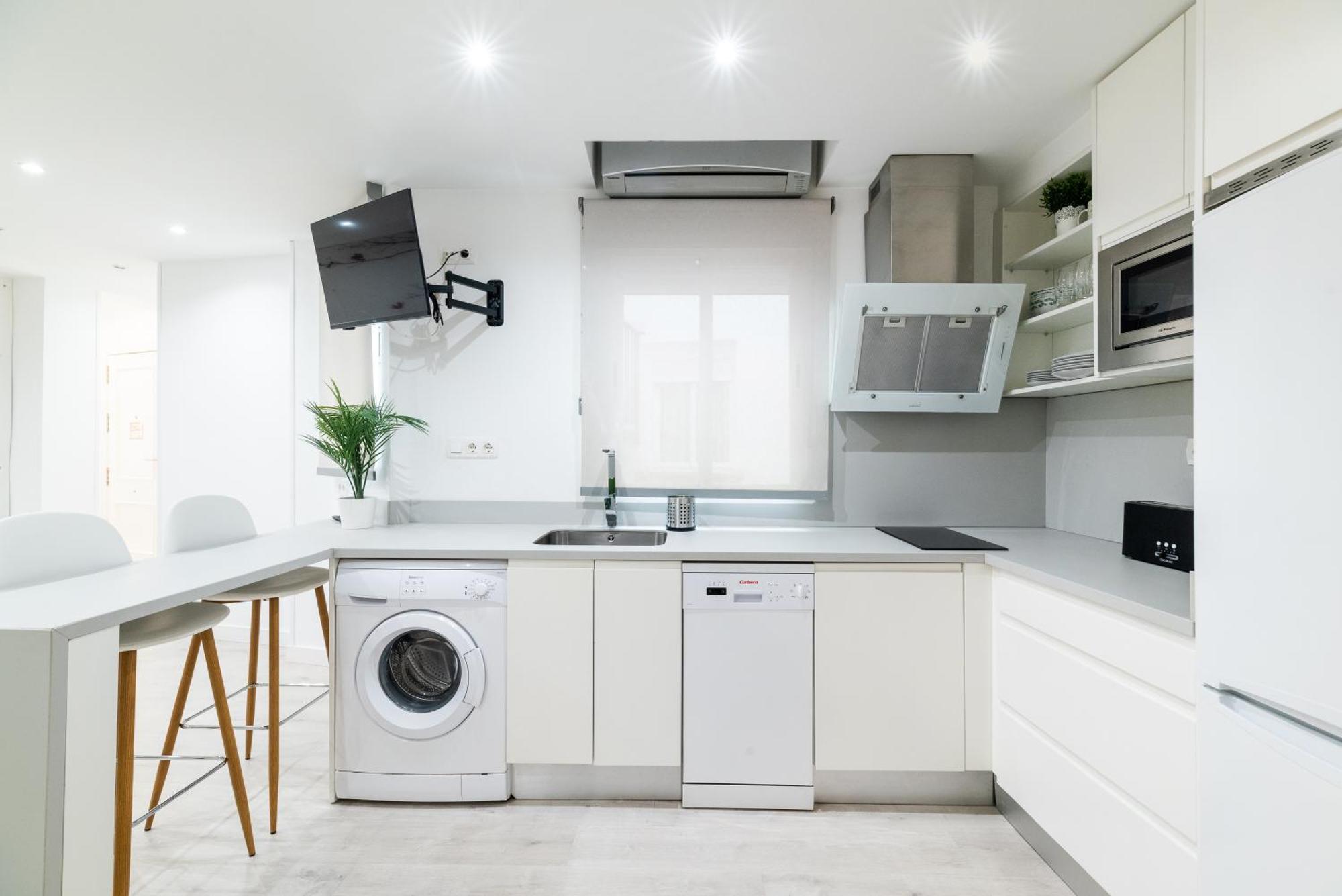 Wekey Homes Granada, Elvira Centro Apartment *